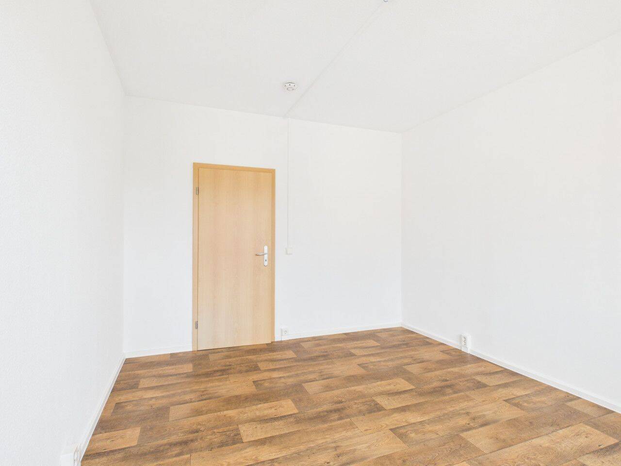 Ihre neue Familienwohnung! zentrumsnah, 4 Zimmer, mit großem Balkon – Chemnitz – Vorschaubild 8