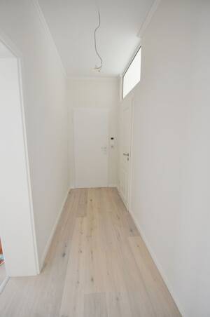 Wiesbaden-Sonnenberg: hochwertig ausgestattete 2-bis 3-Zimmer-Wohnung mit EBK und Tageslichtbad. – 65191 Wiesbaden – Vorschaubild 6