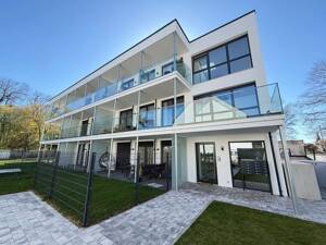 IN-Altstadtrand - sofort einziehen - Neubau 3 Zi. - Gartenwohnung-KfW 55