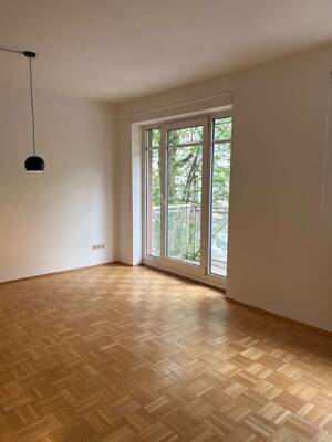 Licht.Lage.Lebensgefühl. Attraktive Wohnung mit Einbauküche, Balkon & Stellplatz – 20357 Hamburg – Vorschaubild 2