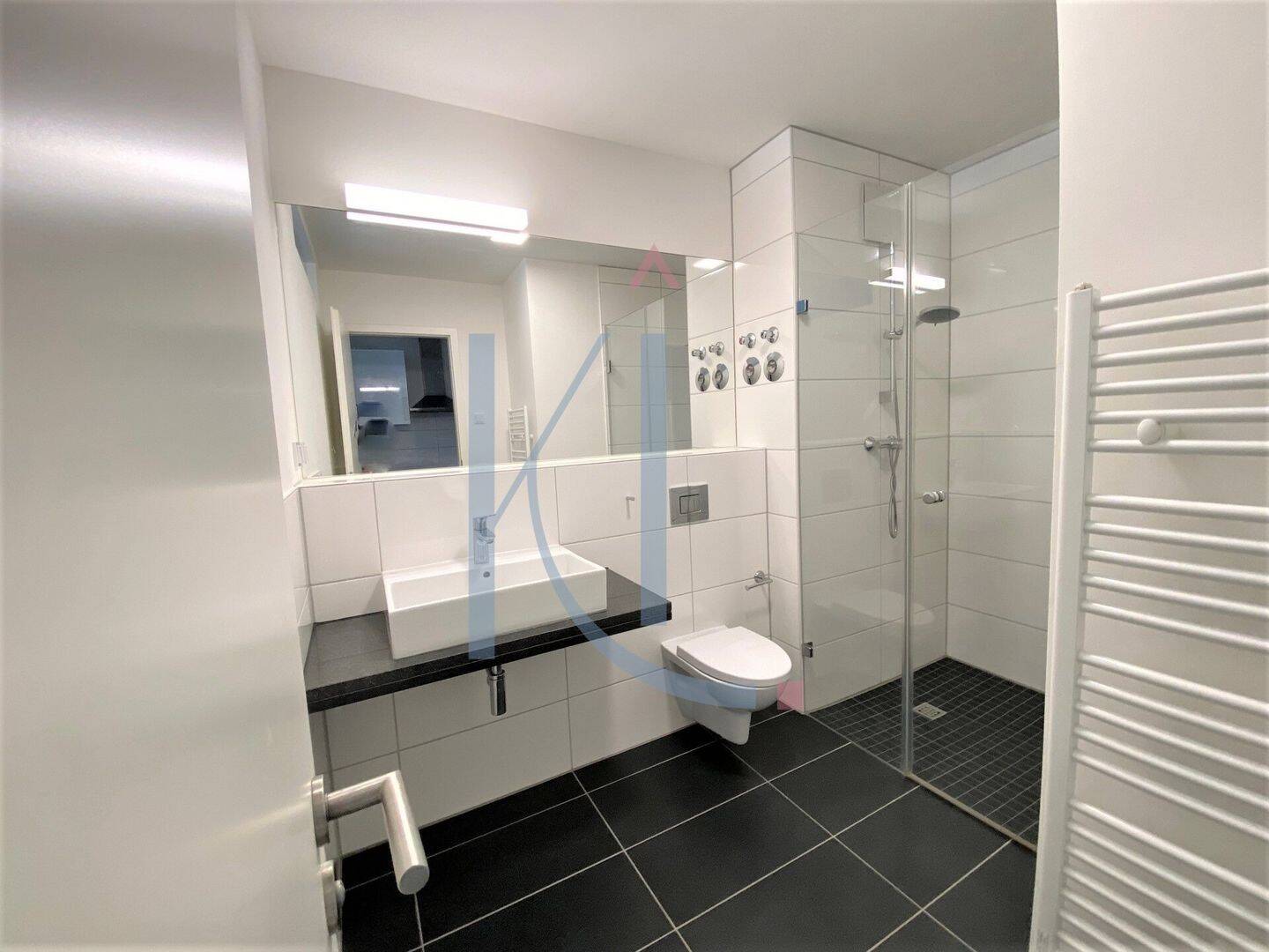 Wohnen am Wasser: 1-Zimmer-Appartement mit Balkon und Spreeblick – Berlin – Vorschaubild 5