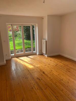 Schöne 3-Zimmer-Wohnung mit Garten, Gartenhaus , Terasse und EBK in Stuttgart – 70188 Stuttgart – Vorschaubild 2
