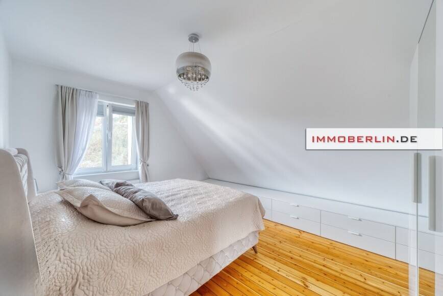IMMOBERLIN.DE - Modernität & Charakter für Generationen! Sehr attraktives Haus mit Sonnenterrassen – Berlin – Vorschaubild 9