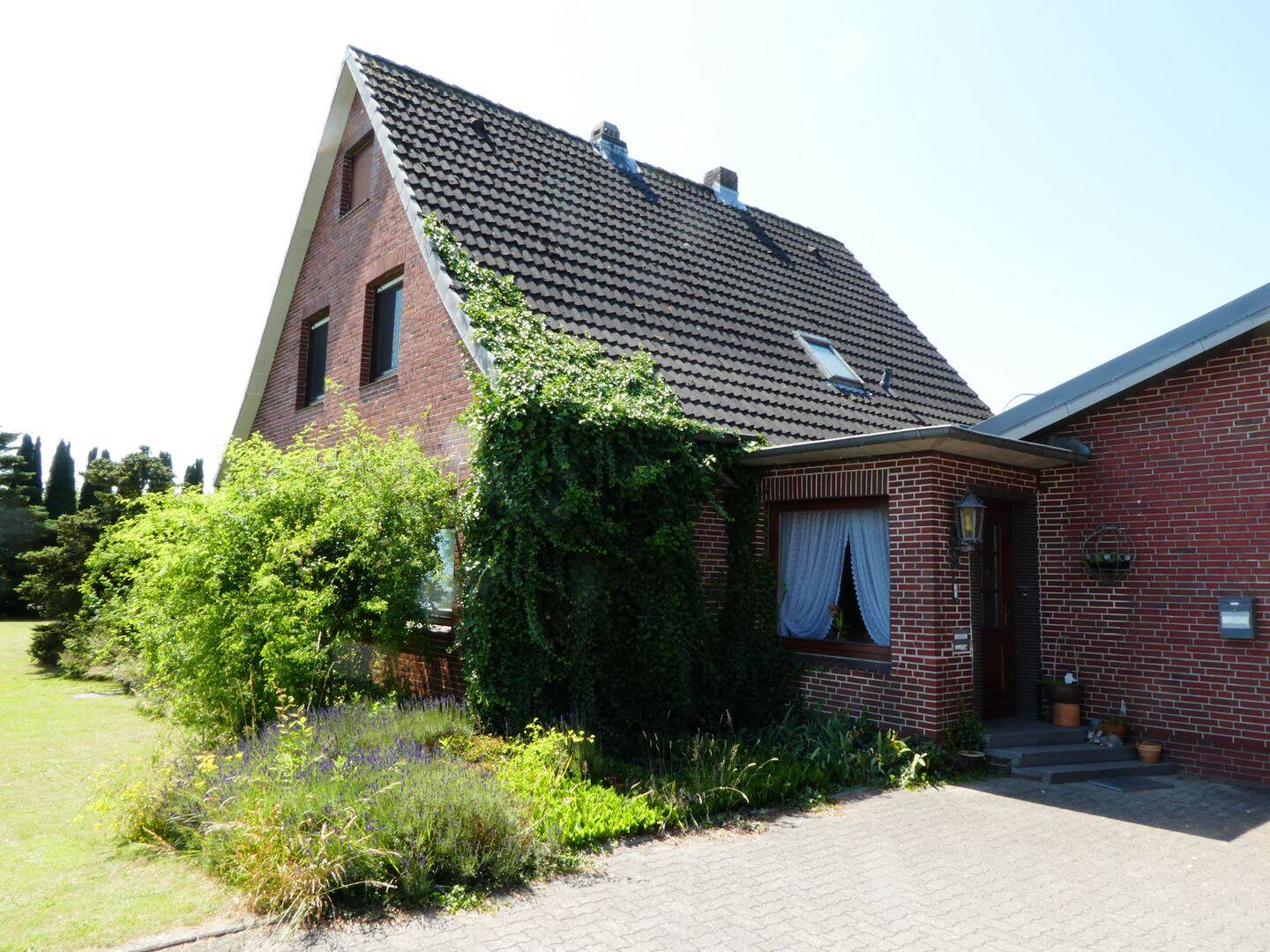 *** Seltene Gelegenheit - Geräumiges Wohnhaus mit multifunktionaler Lagerhalle, auf großem Grundstück, in strategisch guter Lage *** – Blomesche Wildnis – Vorschaubild 6