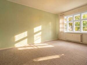 Ruhig mit Originaldielen und schönem Gemeinschaftsgarten - bezugsfrei – 10318 Berlin – Vorschaubild 9
