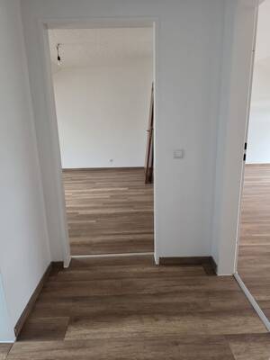 Helle Dachgeschosswohnung mit ca. 65 m² zu vermieten – 56070 Koblenz – Vorschaubild 4
