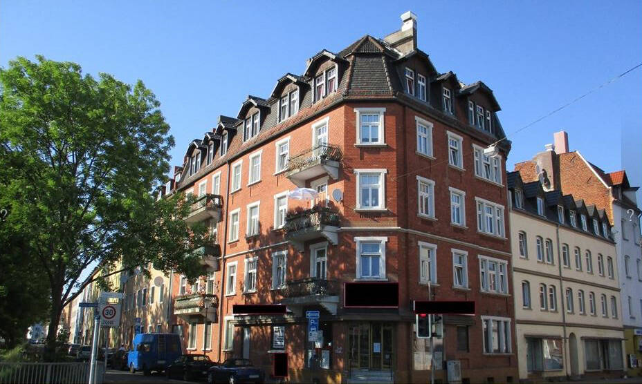 Sonnige - Großzügige Altbau 3 Zimmer Whg, 4 Min. Fußweg zur Uni, WG geeignet