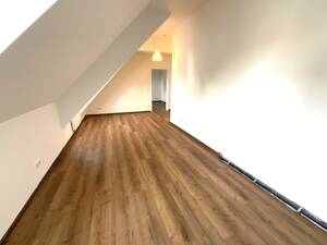Gut geschnittene 2-Zimmer Wohnung in TOP-Lage – 90762 Fürth – Vorschaubild 3