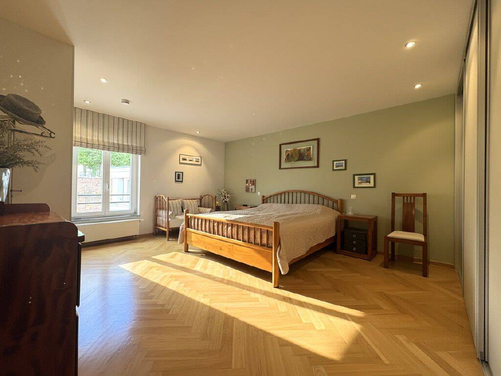 Großzügige und luxuriöse Traumwohnung mit Aufzug in begehrter Wohnlage der Mainzer Altstadt – Mainz – Vorschaubild 2
