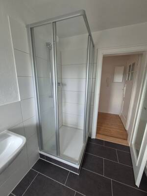 3-Raumwohnung mit schönen Dielenboden zu vermieten – 1159 Dresden – Vorschaubild 9