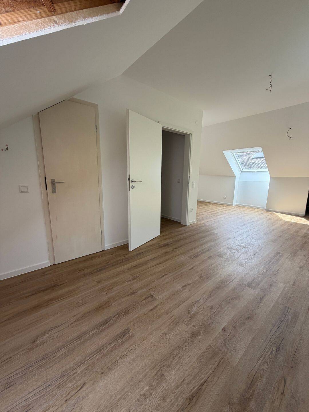 Sanierte Doppelhaushälfte 105qm Garage & Terrasse – Stieghorst – Bielefeld – Vorschaubild 6