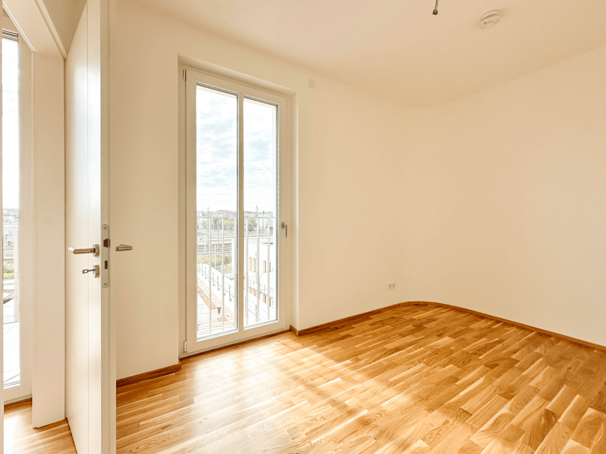 Erstbezug 5 Zimmer in Penthouse Lage mit Blick über Chemnitz – Chemnitz – Vorschaubild 7