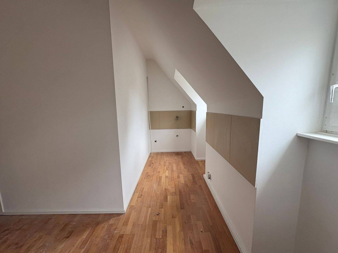 Attraktive 3 ZKB Altbauwohnung mit Altbaucharme in Koblenz Asterstein