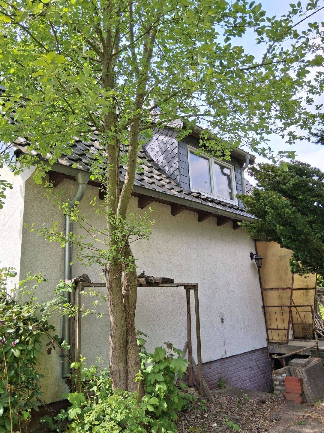 Erbpacht - entkerntes und teilsaniertes Einfamilienhaus mit starken Renovierungsbedarf - in schöner Lage – Hamburg – Vorschaubild 2