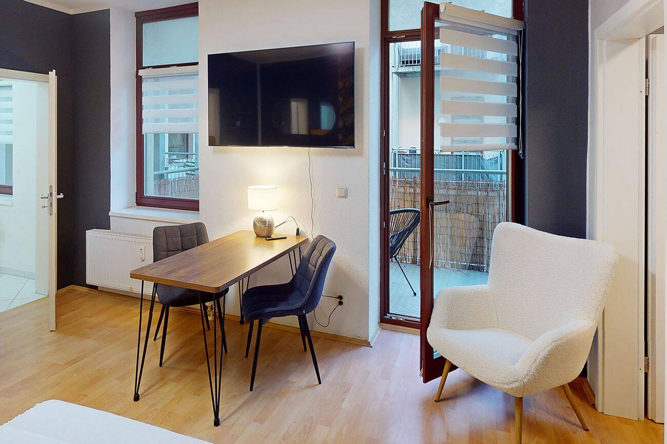 Möbliertes Wohlfühl-Appartement mit Balkon in Stadtfeld Ost. – Magdeburg – Vorschaubild 4
