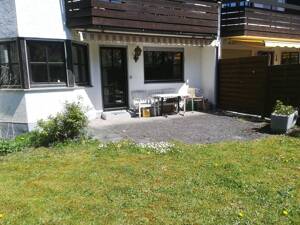 Garten-Oase in München! Einzigartige 2-Zimmer-Wohnung mit XXL-Garten, Hobbyraum & Garage inkl. – 81243 München – Vorschaubild 3