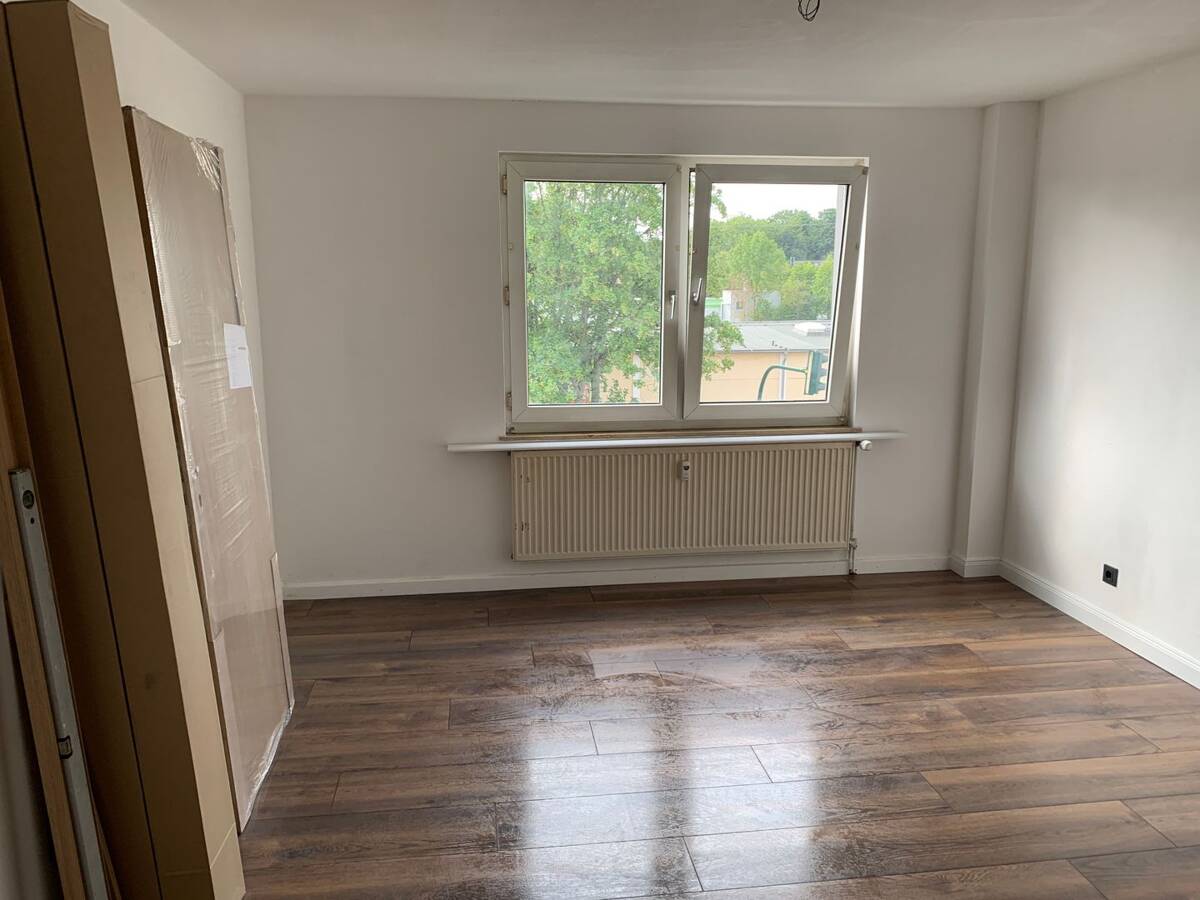 UNI-nahe u. modern vollständig sanierte 2,5-Zimmer Whg. – 45326 Essen – Bild 1 von 9