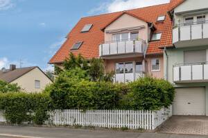 Charmante 1-Zimmer-Wohnung mit großem Sonnenbalkon in schöner Lage von Fürth-Burgfarrnbach – 90768 Fürth – Vorschaubild 9