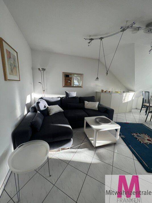 Schöne 2-Zimmer Wohnung im Süden von Nürnberg – Nürnberg – Vorschaubild 2