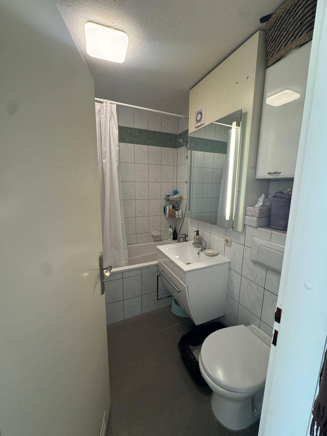 Attraktive 2-Zimmer-Wohnung mit Tiefgaragenstellplatz - Ihre Chance auf ein neues Zuhause! – Augsburg – Vorschaubild 7