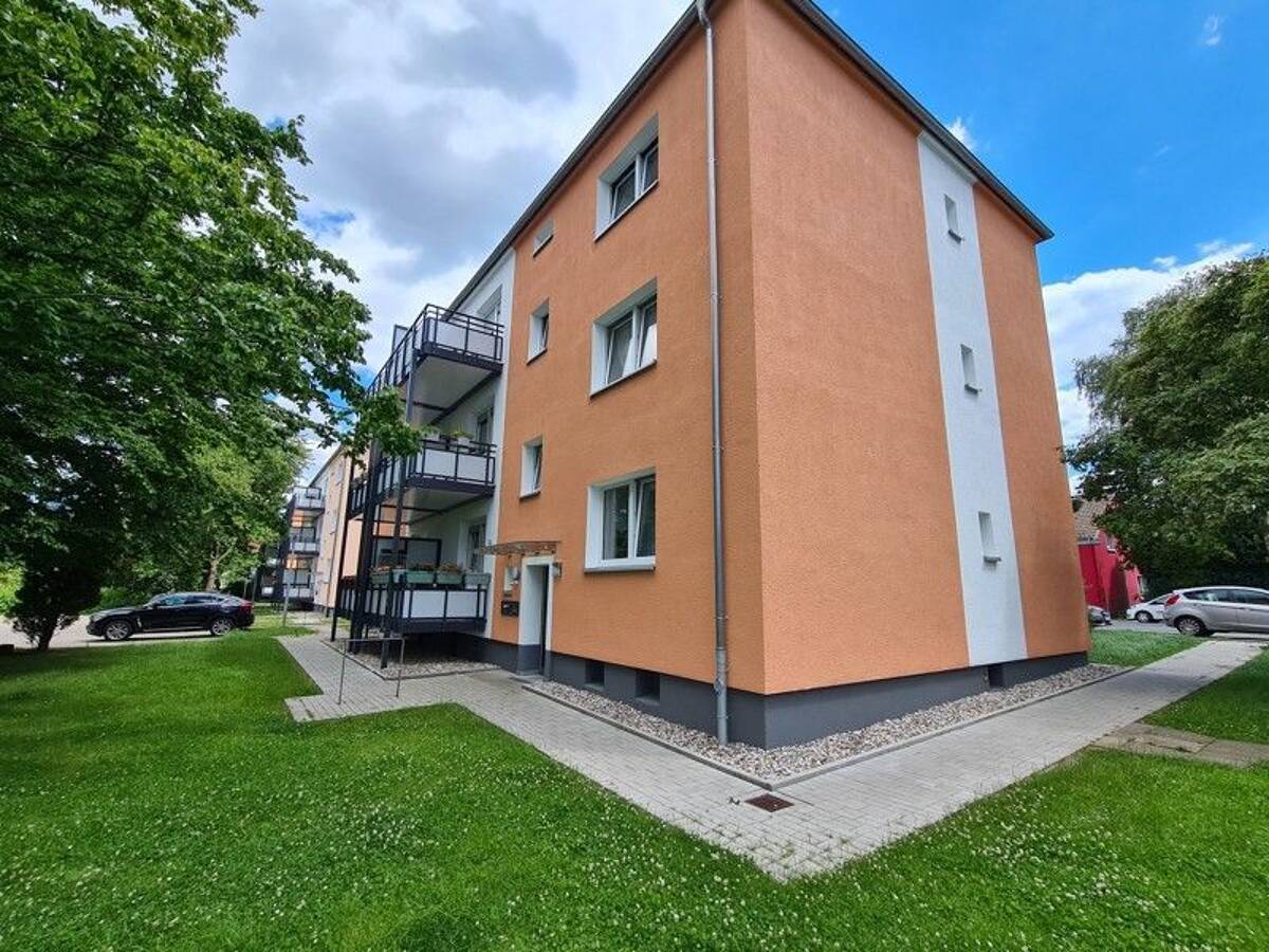 Perfekt für uns: zentrale 1-Zimmer-Wohnung – 44795 Bochum – Bild 1 von 4
