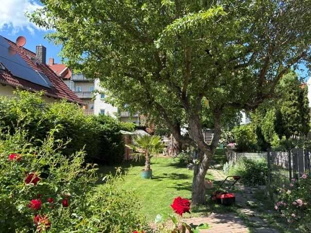 Attraktives Mehrfamilienhaus mit Entwicklungspotenzial im begehrten Erfurter Stadtteil Hochheim – Erfurt – Vorschaubild 5