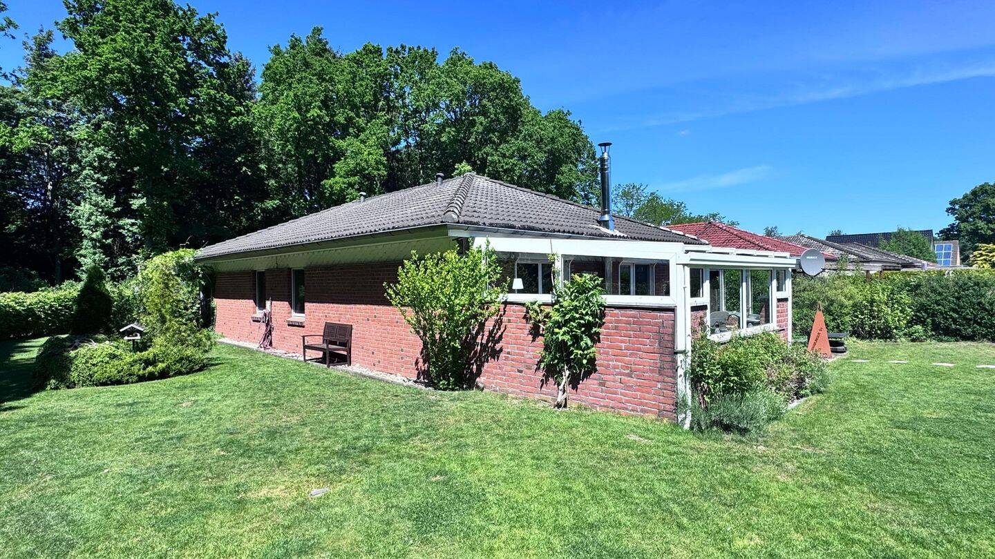 Ebenerdig wohnen im Grünen - Bungalow in ruhiger Lage von Flensburg-Weiche – Flensburg – Vorschaubild 2