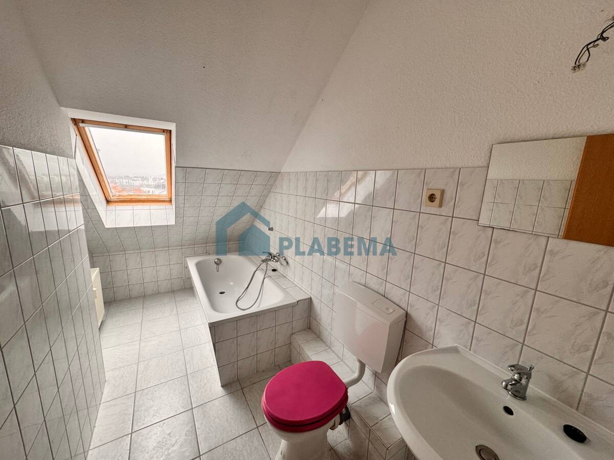 2- Zimmer, frisch renoviert, neue Einbauküche – Greifswald – Vorschaubild 6