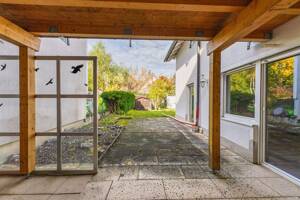 Wohnen mit Gartenidylle - großzügige Erdgeschosswohnung in bester Lage von Waldtrudering – 81827 München – Vorschaubild 2