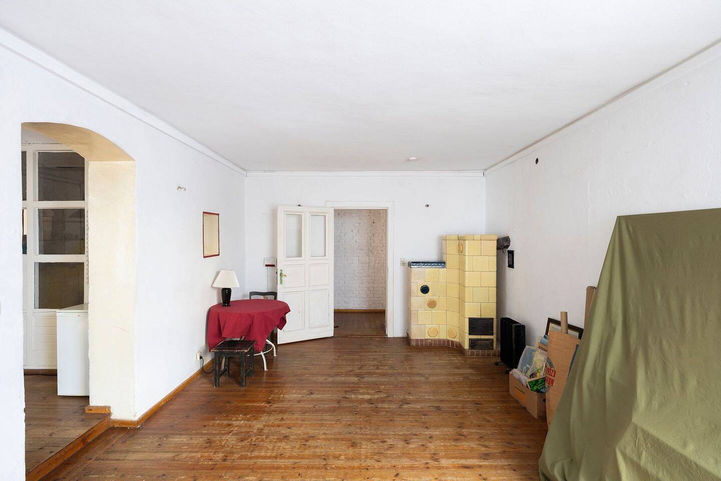 Großzügige, bezugsfreie 5-Zimmer-EG-Altbauwohnung in Moabit nahe Wasser, Parks und Cafés! – Berlin – Vorschaubild 9