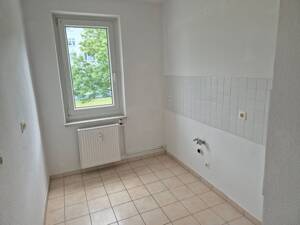 Familienfreundliche 3-Raum-Wohnung mit Balkon sucht nette Mieter – 4249 Leipzig – Vorschaubild 4