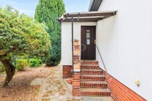 Einfamilienhaus mit Vollkeller und Garage auf großzügigem Grundstück – 12683 Berlin – Vorschaubild 7