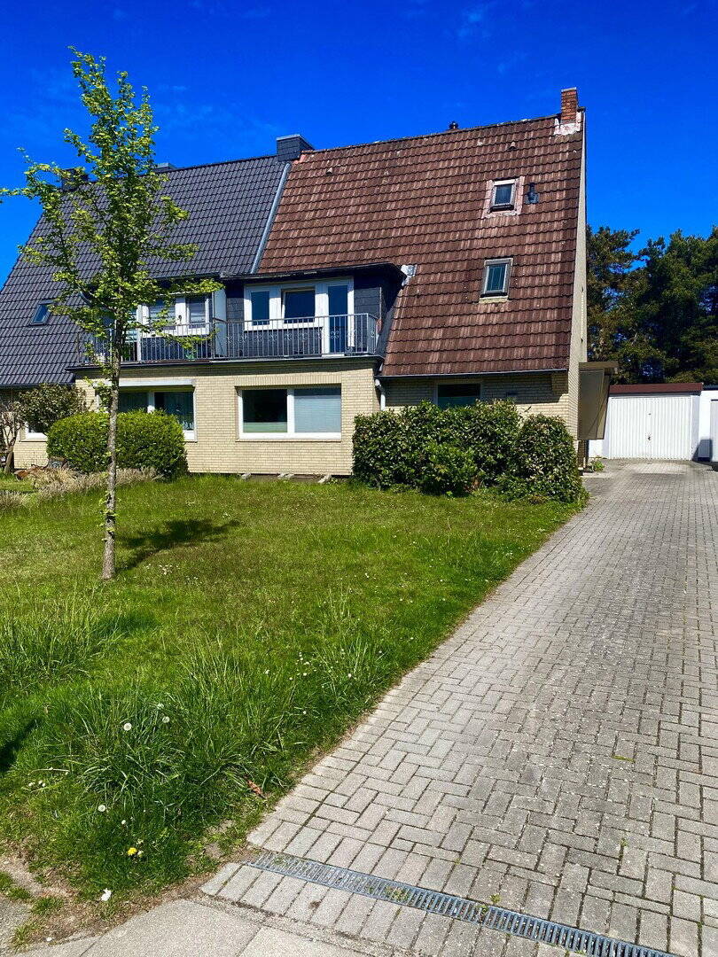 *Besichtigungsstopp* Doppelhaushälfte mit potenzial auf großem Grundstück