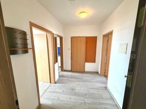 Zentral. Geräumig. Dachgeschoss -Wohnen in Oberbilk – 40227 Düsseldorf – Vorschaubild 2