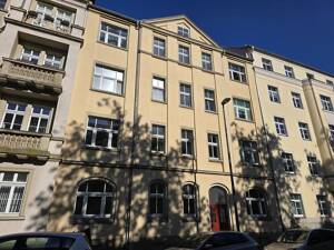 gemütlich, helle 3-Zimmerwohnung mit großen Balkon in zentraler, ruhiger Lage zu verkaufen.