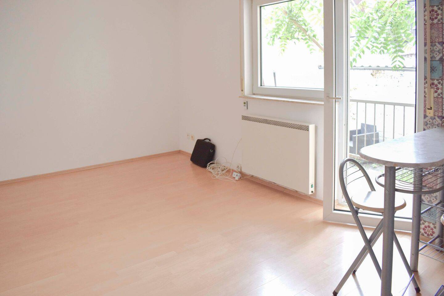 Apartment in Stadtlage, 30 m² EG mit Balkon und exklusivem Hof/Außenbereich, Keller, sofort frei – Mannheim – Vorschaubild 2