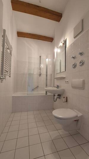 Elegante 2 Zimmer Dachgeschoß Wohnung in Obermenzing – 81247 München – Vorschaubild 8