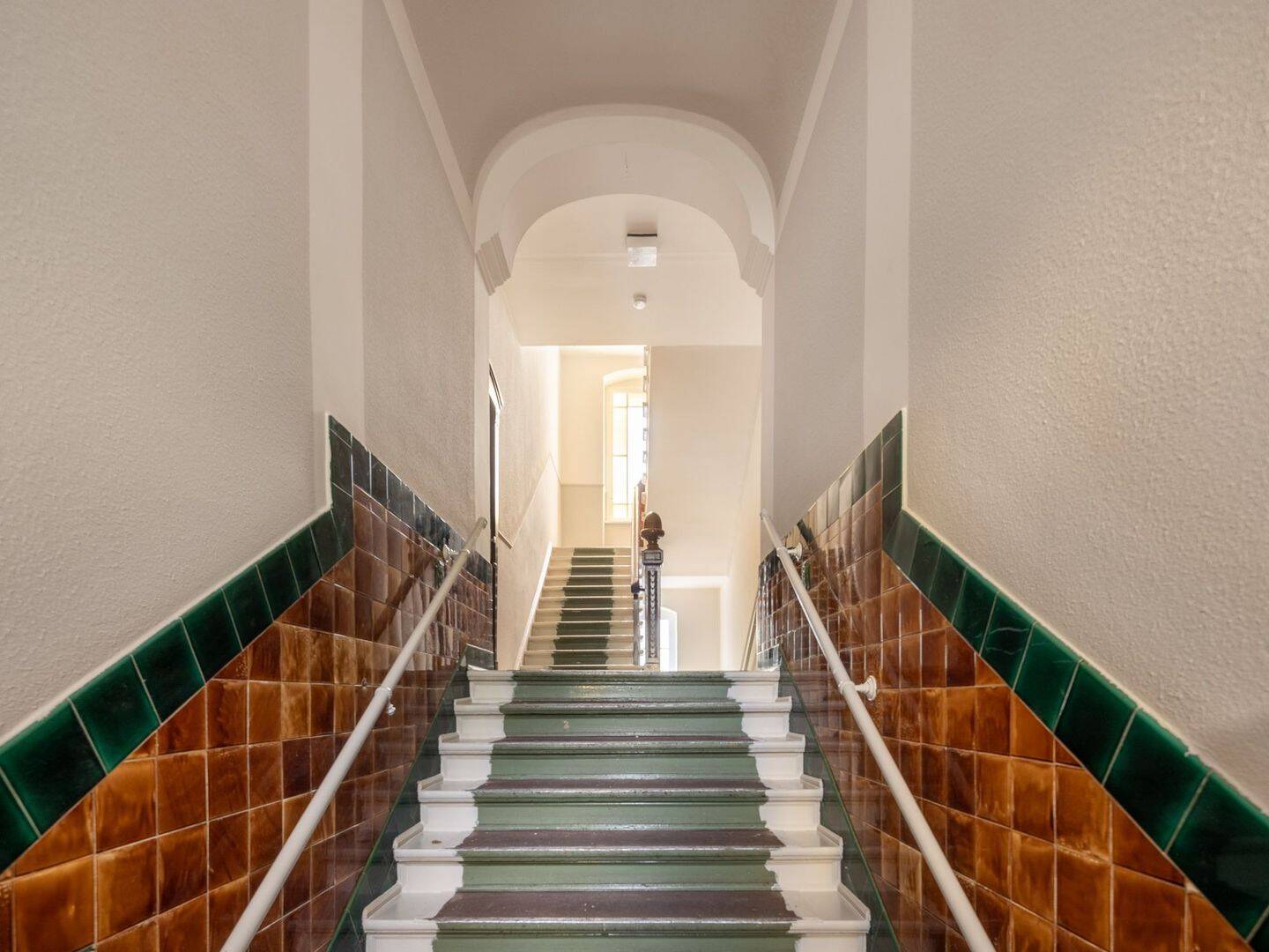 Kapitalanlage im klassischen Altbau in grüner Lage von Tempelhof – Berlin – Vorschaubild 2