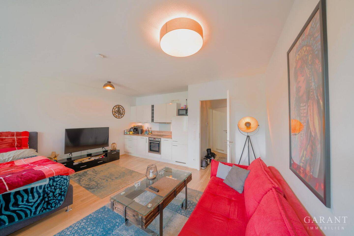 Moderne 1 Zimmer-Wohnung mit Loggia im beliebten München-Obersendling