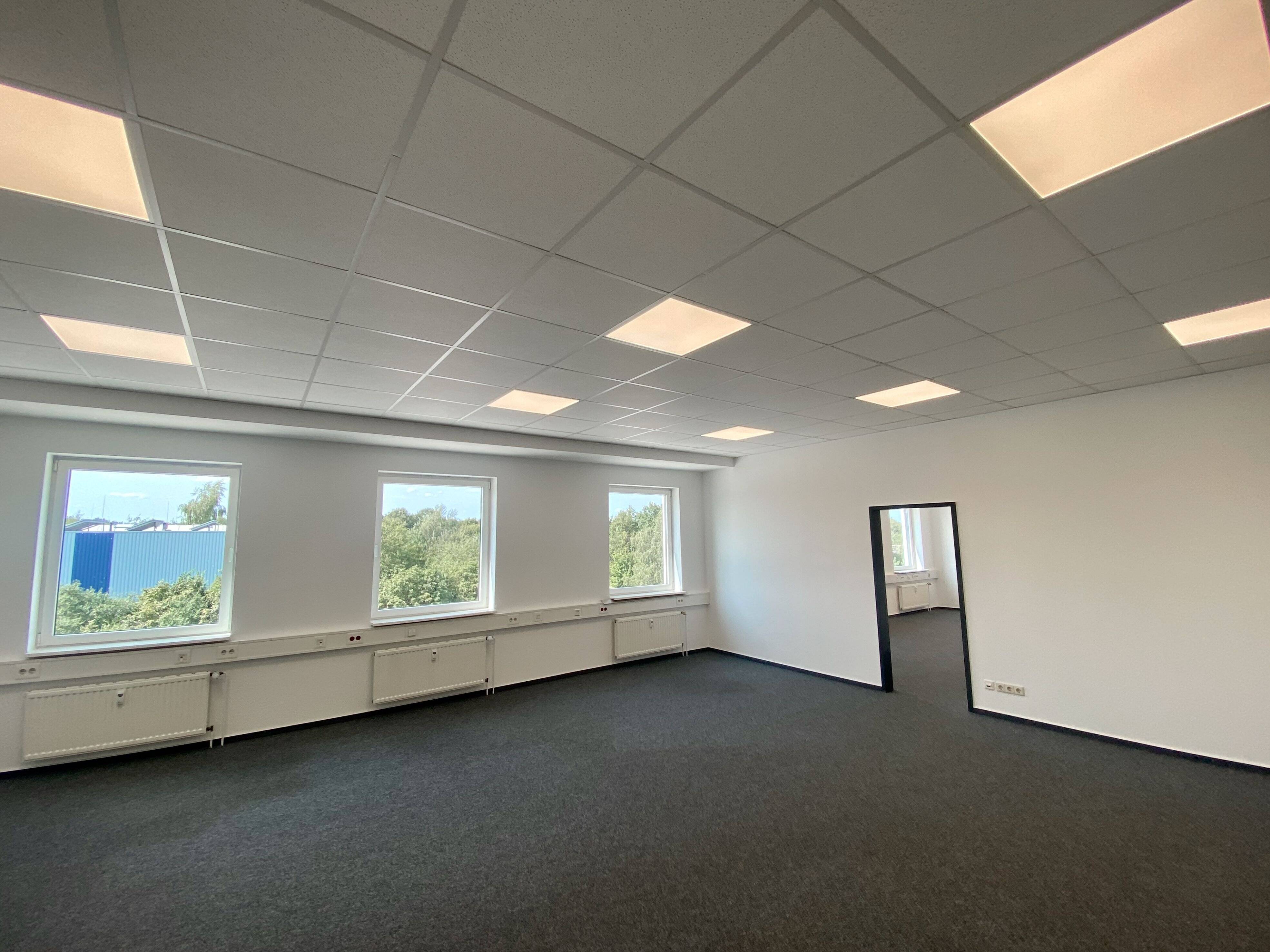 4-Zi-Büro im expandierenden Gewerbegebiet nahe Airport!