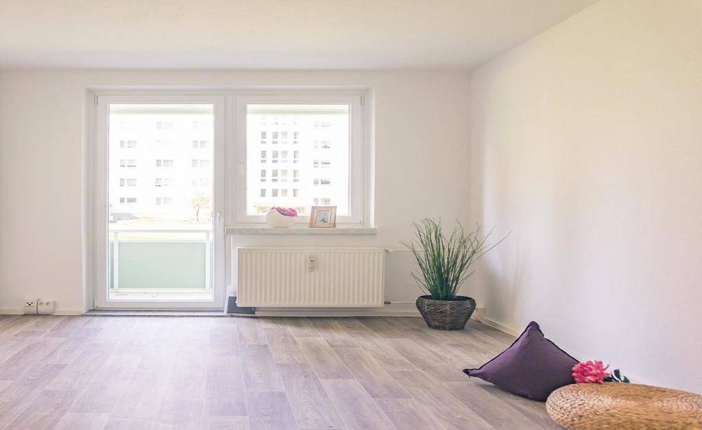 2 Raumwohnung mit Balkon
