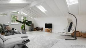 JÄSCHKE - Modernisiert, großzügig und voller Wohnkomfort - Ihr neues Zuhause in Walheim. – 52076 Aachen – Vorschaubild 3