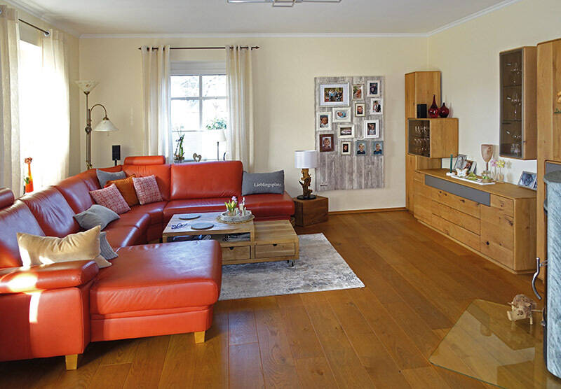 NEU! Schöner Wohnen in Barmstedt! Exklusives Architektenanwesen mit Doppelgarage und wohnlichen Vollkeller - Ihr Traumhaus ist gebaut in 1a Lage! – Barmstedt – Vorschaubild 7