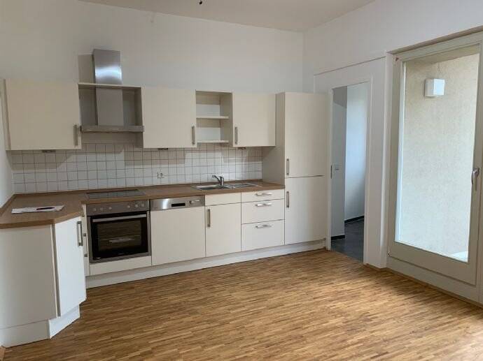 Moderne - Wohnung - offene Küche, Fußbodenheizung und Parkett!! – Chemnitz – Vorschaubild 2