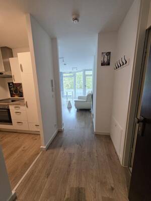 Schöner Wohnen, provisionsfreie/möblierte 1,5 Z-Whg.,2.OG, Lift, TG, 10 Min. U3, 5 % Rendite möglich – 81476 München – Vorschaubild 4