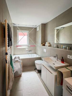 Bezugsfreie 3-Zimmer-Wohnung mit Terrasse und Tiefgaragenstellplatz – 81245 München – Vorschaubild 7