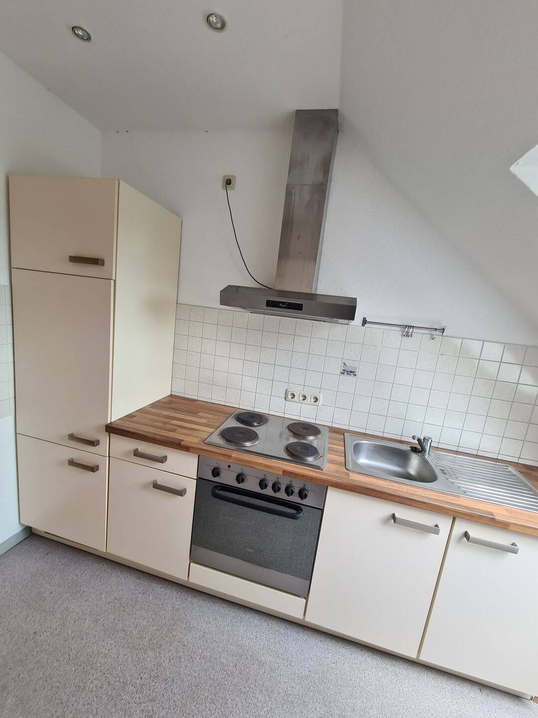 Charmante 3-Zimmer-Wohnung in Chemnitz mit Balkon – Chemnitz – Vorschaubild 6