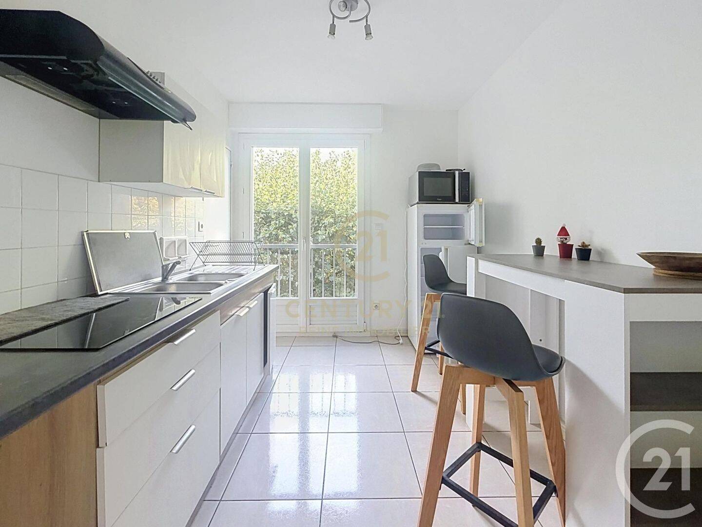 3 pièces 62 m² · à Rennes · 61,7 m² · 895 €/mois