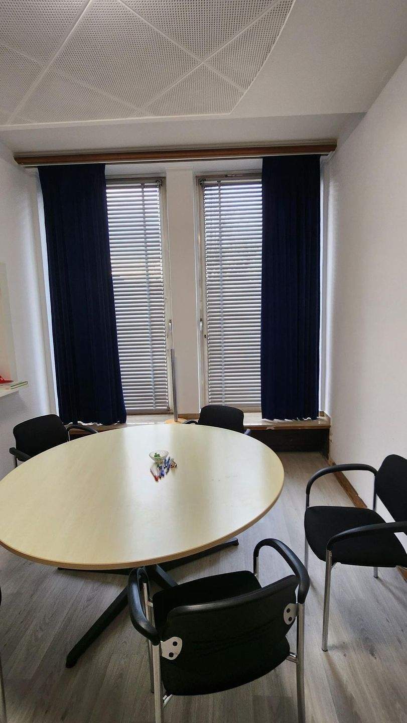 Architektonisch ikonisches denkmalgeschütztes Bürogebäude unmittelbar an der Ruhr! – Mülheim an der Ruhr – Vorschaubild 5