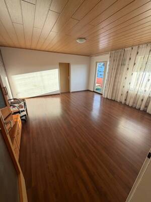Ihr neues Zuhause: 3-Zimmer-Wohnung mit Balkon in Höhr-Grenzhausen – 56203 Höhr-Grenzhausen – Vorschaubild 2